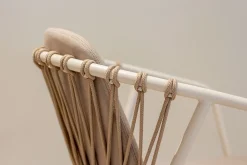 Designstuhl Baga durchgehende Polsterung natur