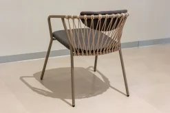 Designstuhl Baga mit zweiteiger Polsterung braun