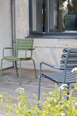 Gartenstuhl mit Arm ReCLIPS blau
