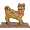 Löwenfigur auf Sockel