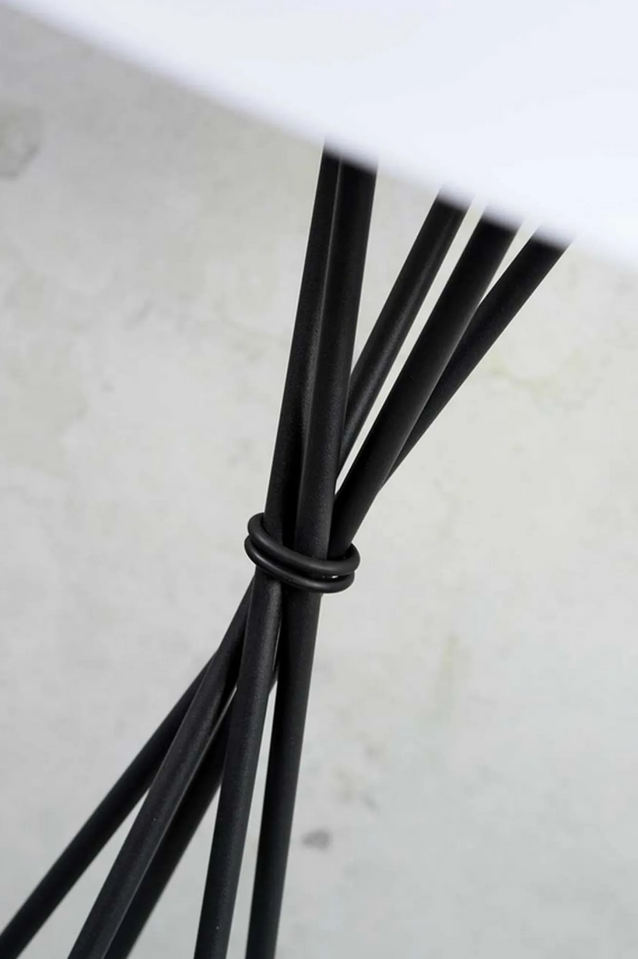 Stehlampe Lima schwarz natur H 170