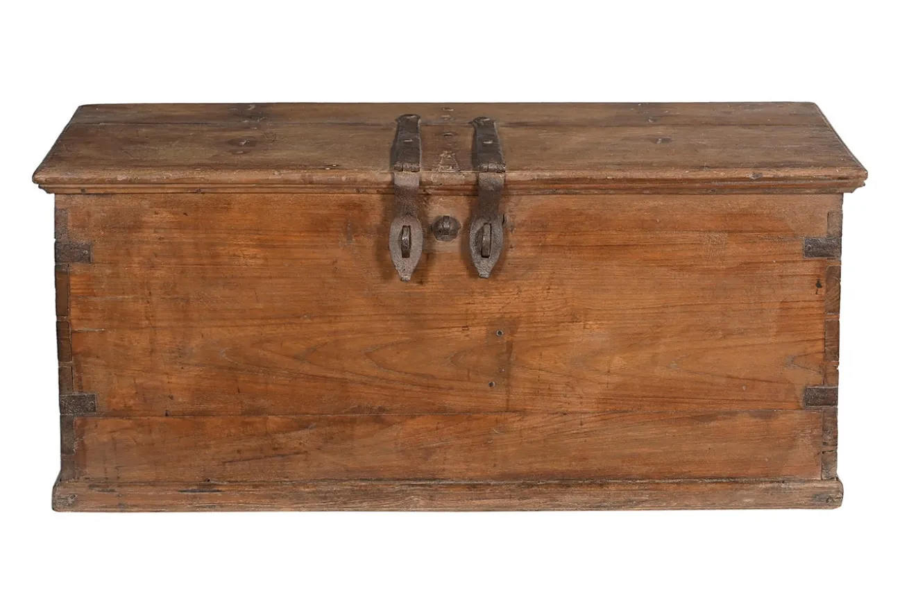 Truhe Vintage natur