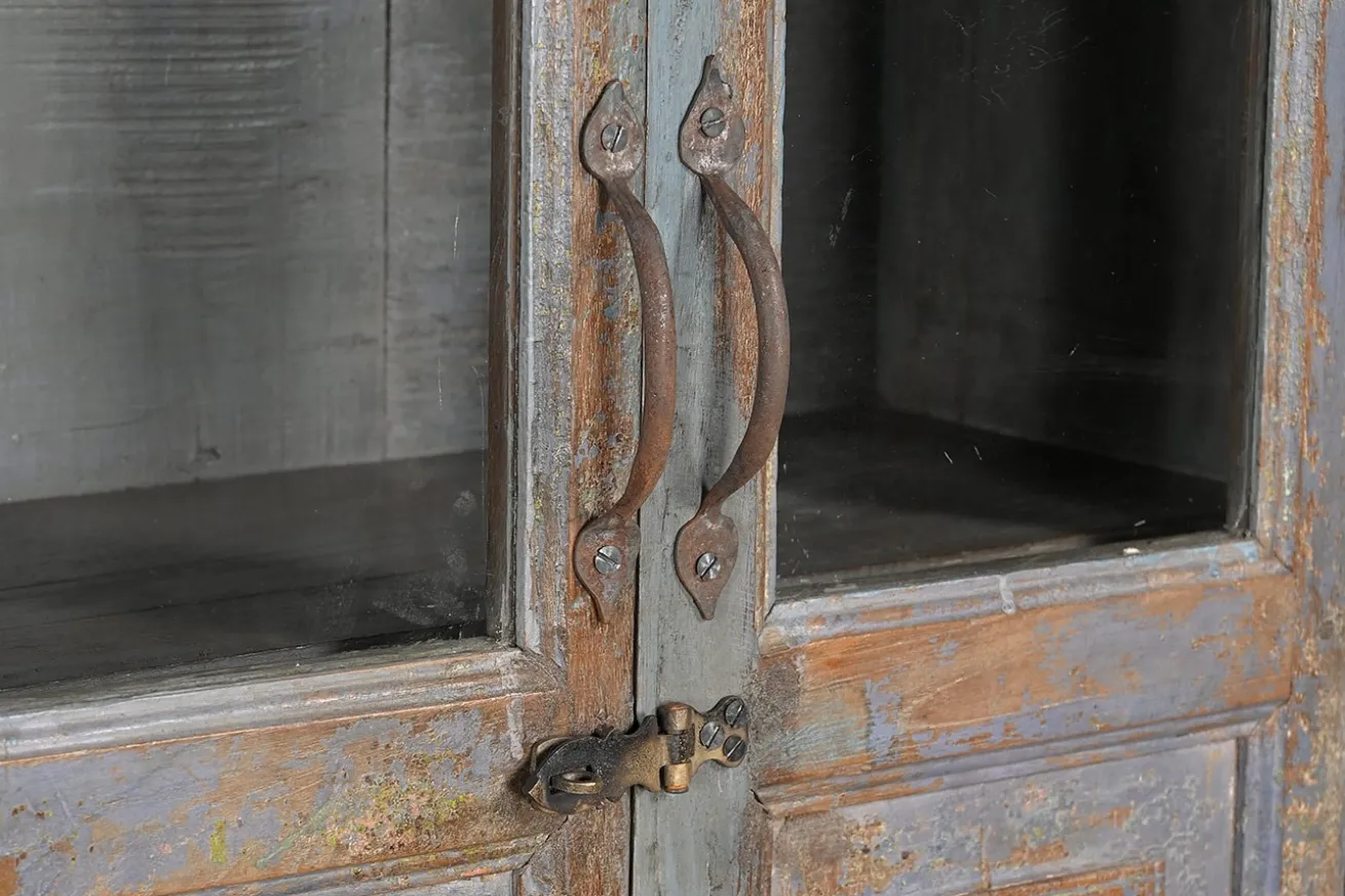 Vitrinenschrank Vintage grau